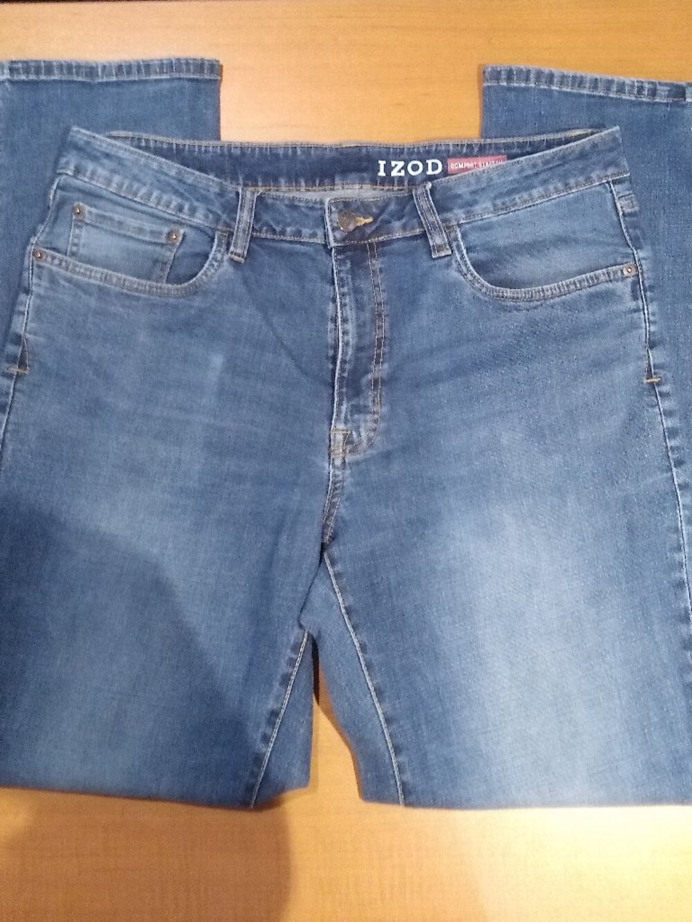 IZOD Men's Comfort Stretch Jeans Size 36  #829